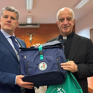 Lanciato lo zaino del pellegrino del Giubileo 2025